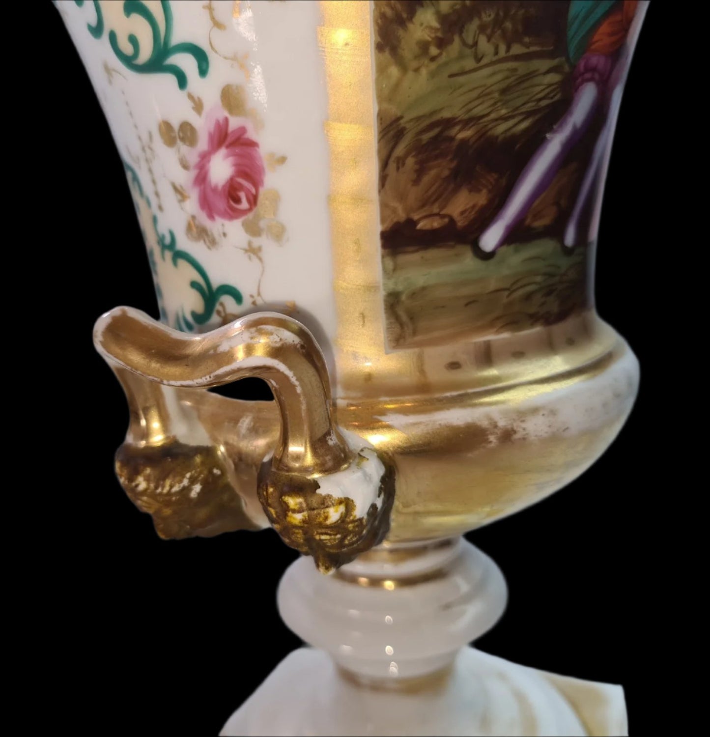 Lovely Pair of Antique Old Paris (Vieux Paris) Gilted Urns early 19th c.