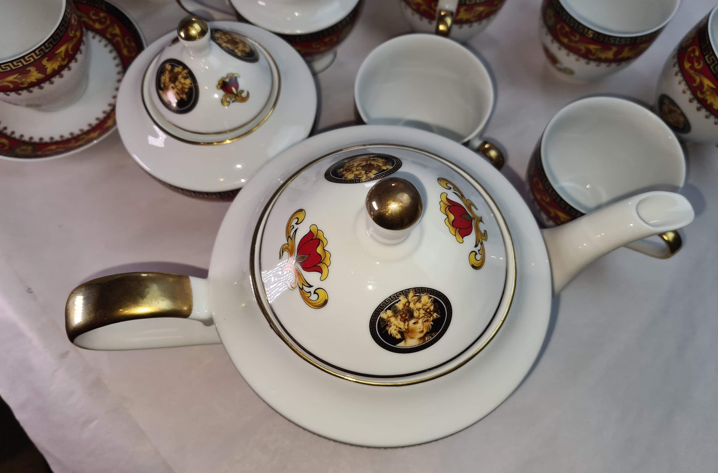 Beautiful Unused Italian T. Limoges Depos Porcelain Tea-Coffee Set for 12.