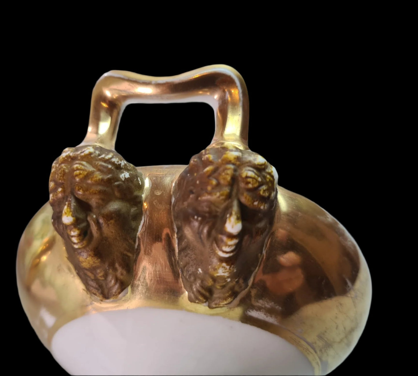 Lovely Pair of Antique Old Paris (Vieux Paris) Gilted Urns early 19th c.