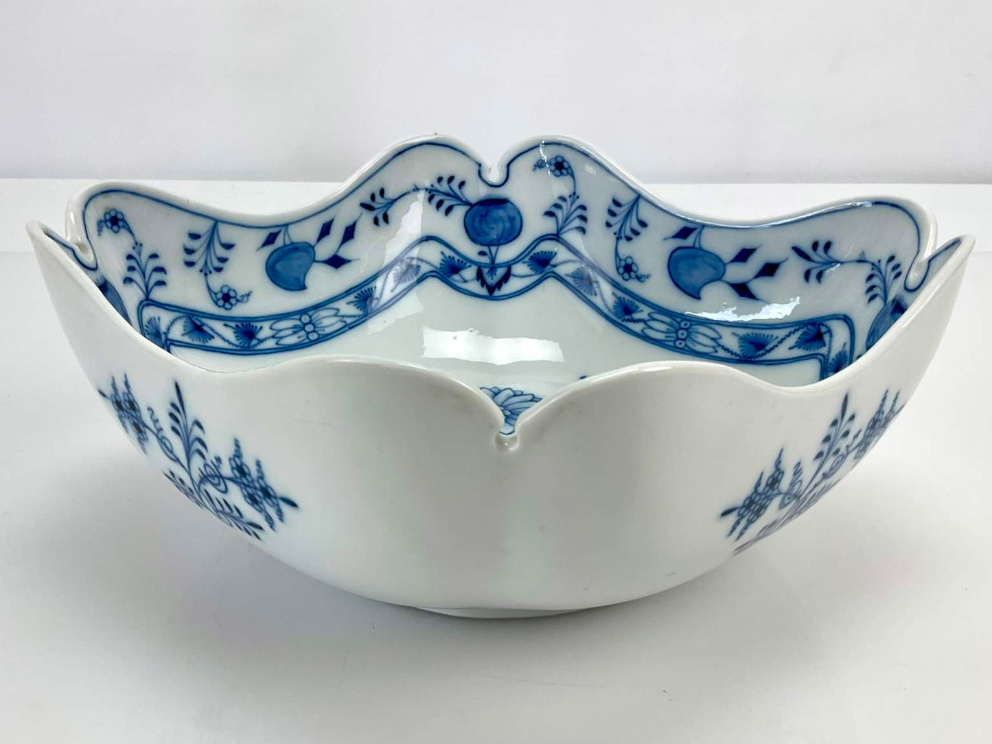 Antique Carl Teichert Meissen Blue Onion Porcelain Bowl