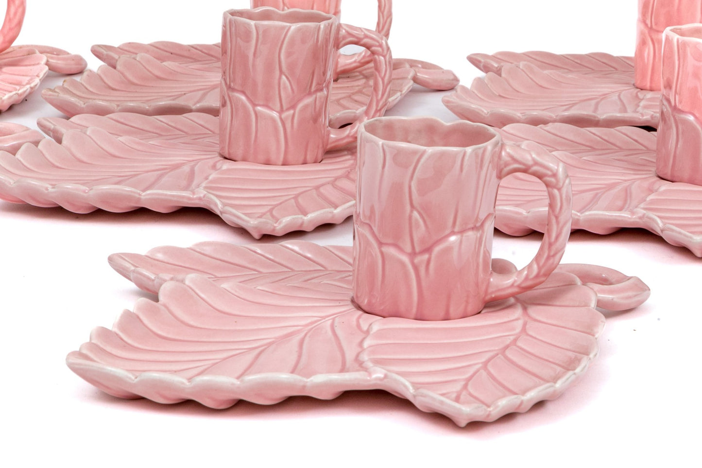 Vintage Set Of Carol Stupell Foliate Form Plates With Accompanying Cups