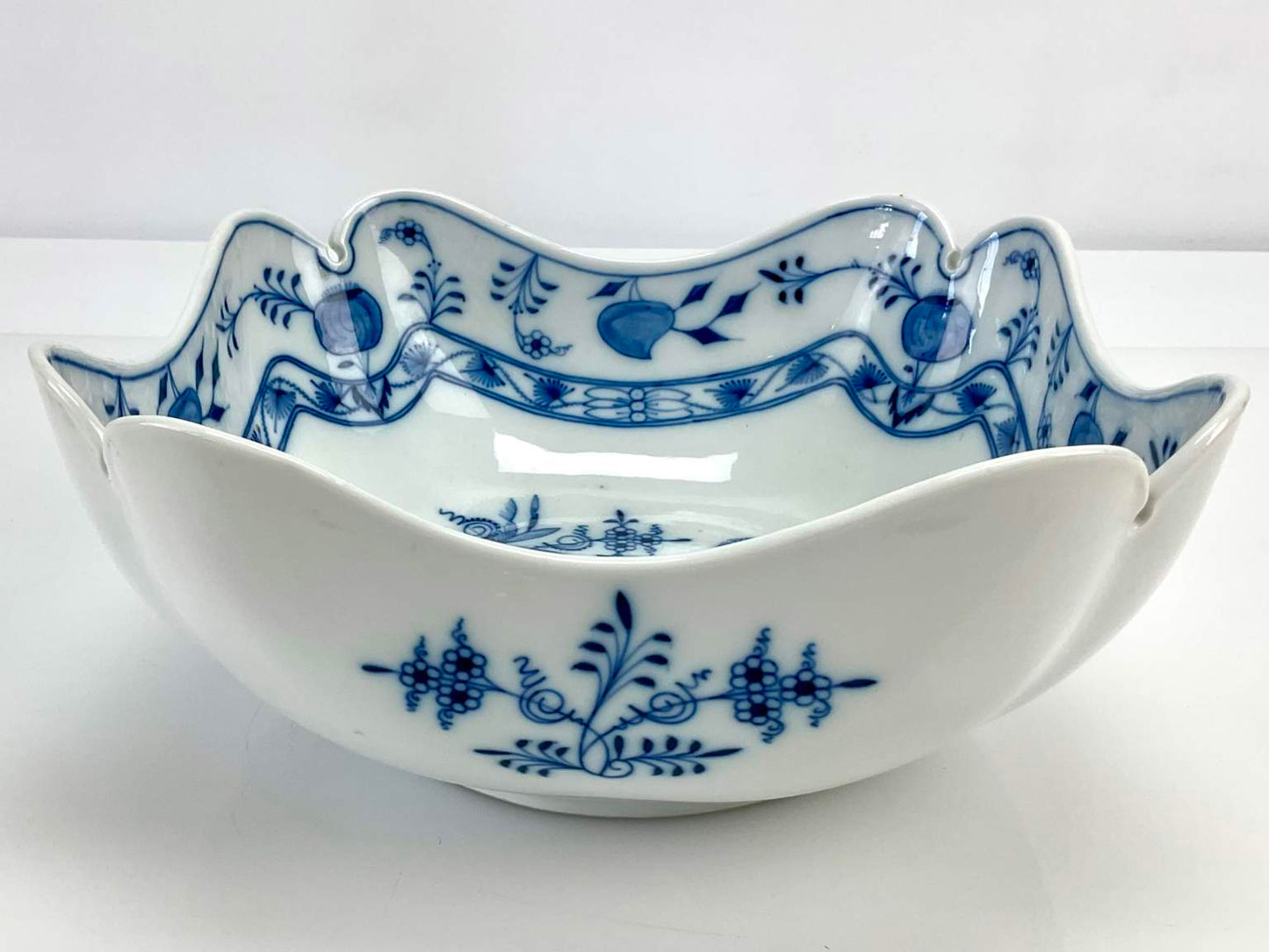 Antique Carl Teichert Meissen Blue Onion Porcelain Bowl