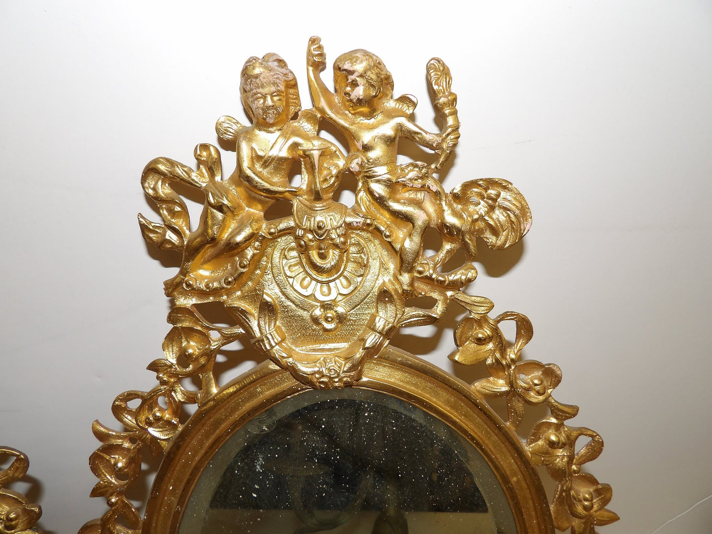 Beautifully Ornate Gilt Brass Sconce / Mirror (1/2)