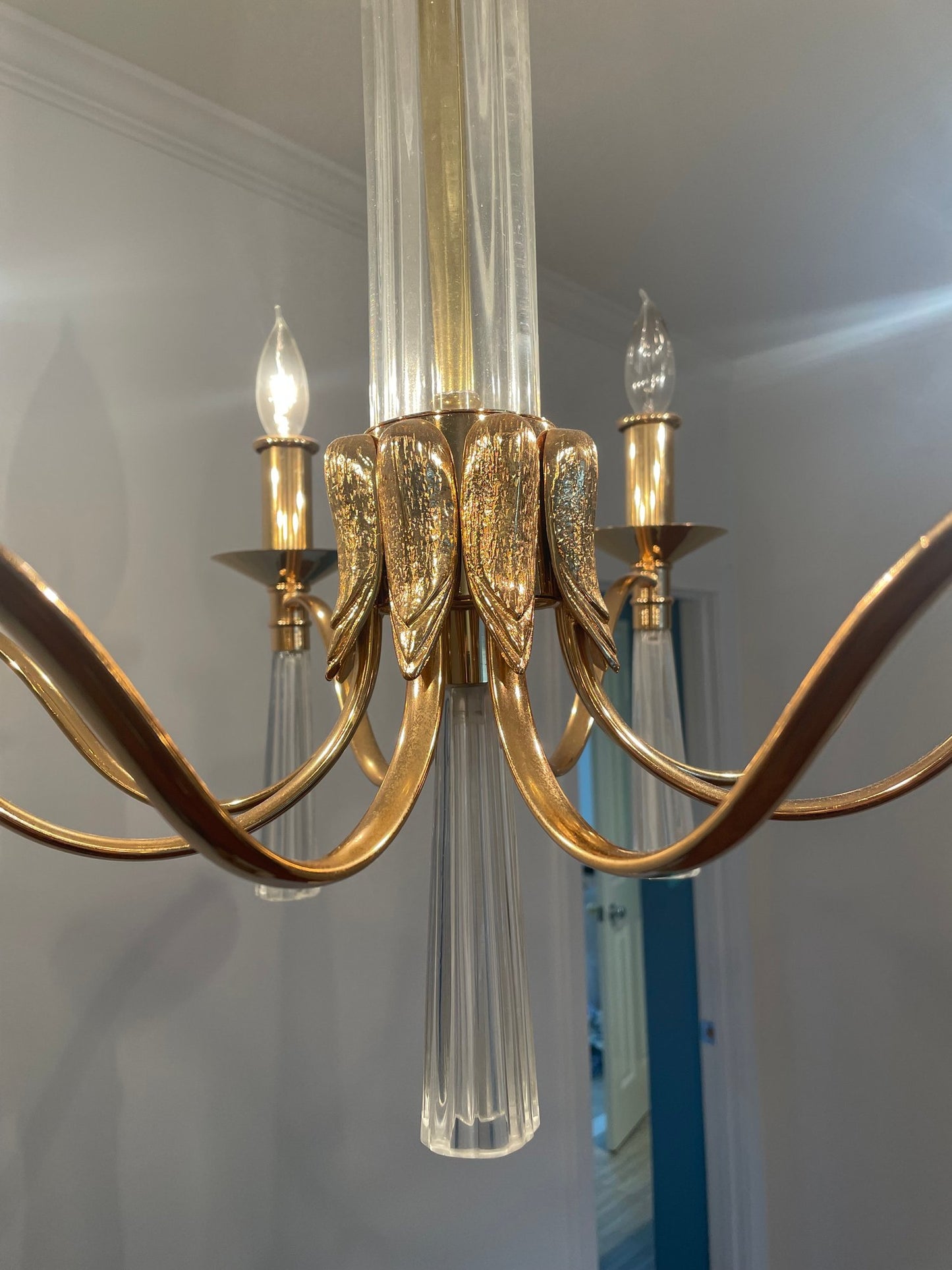 Stunning Venetian Crystal & Brass Eight Light Chandelier