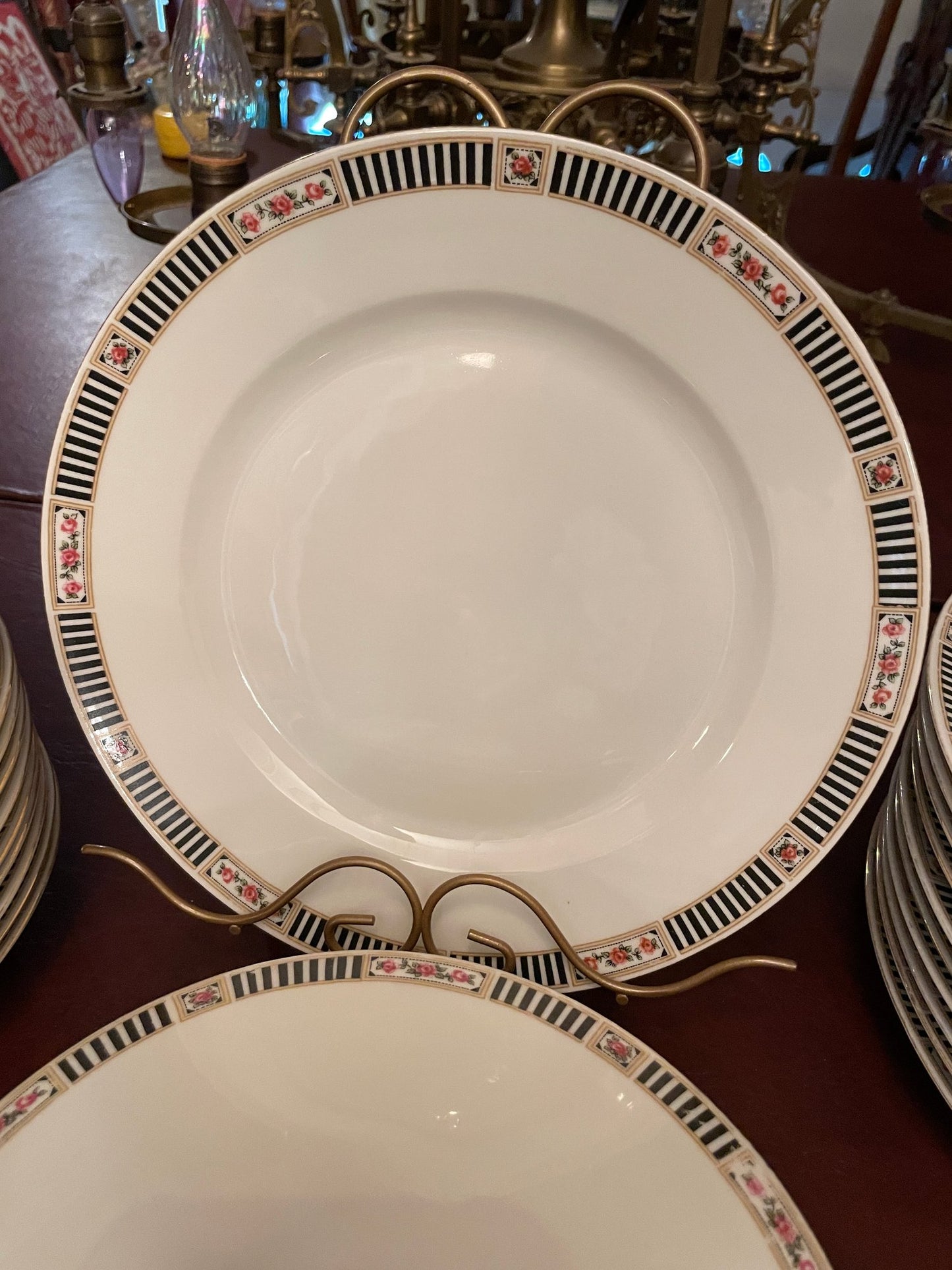 Czechoslovakia- Victorina China Set For 12 , 7pps And 88 Pieces In Total