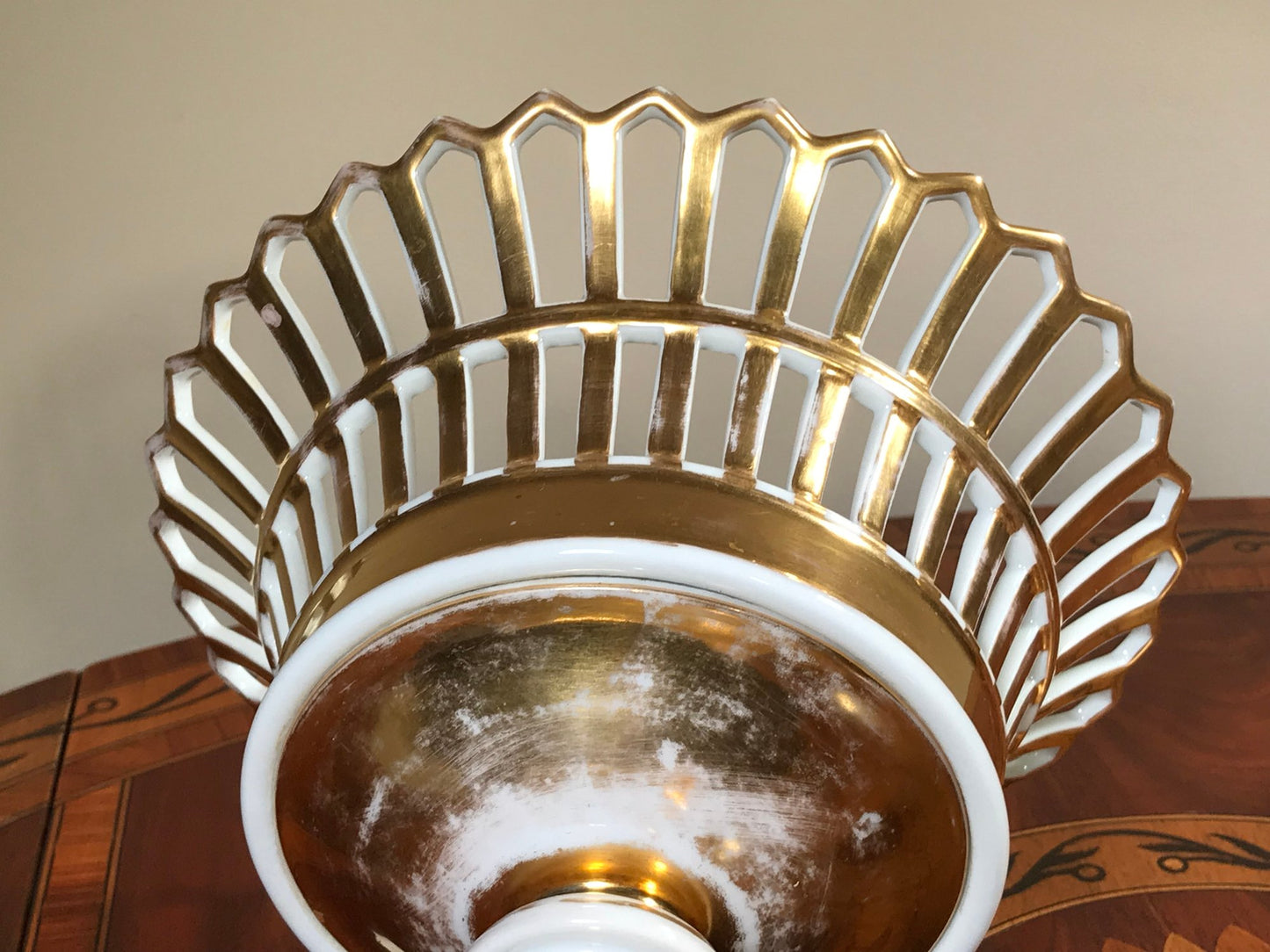 Antique Porcelain de Paris Gilt Decorated Pedestal Fruit Bowl