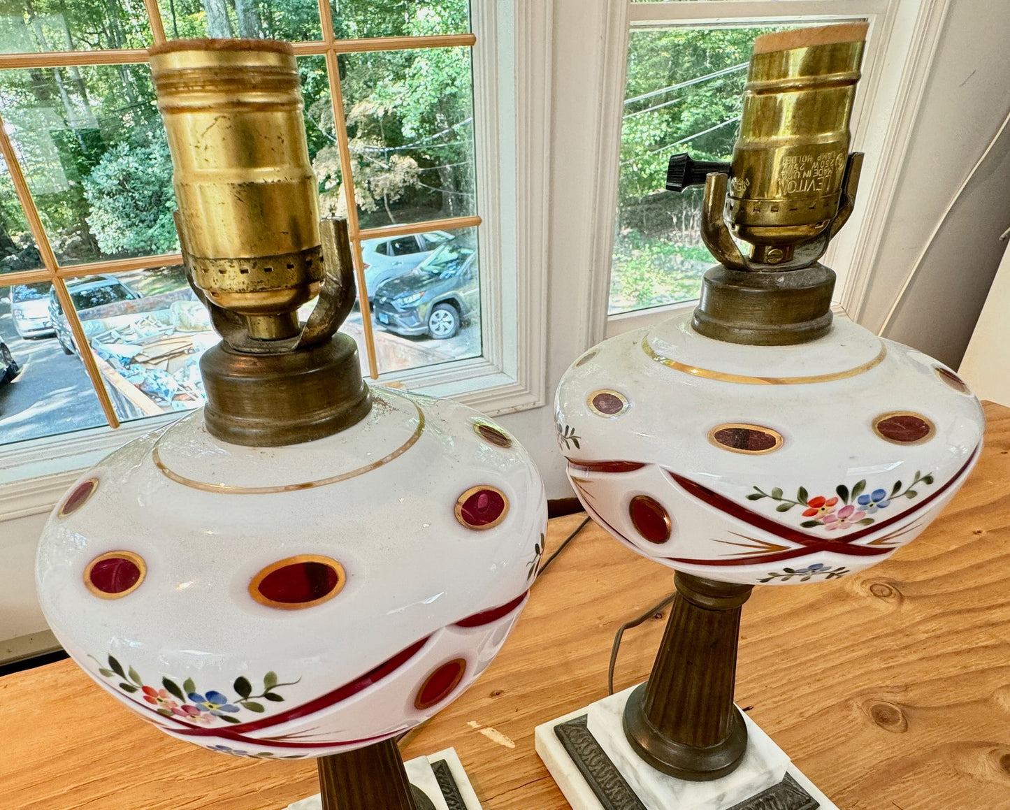 Beautiful Pair of Vintage Bohemian Art Glass Lamps