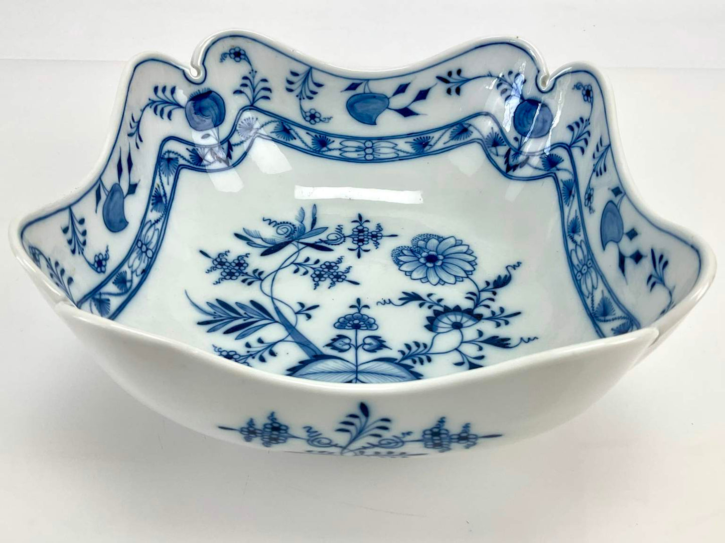 Antique Carl Teichert Meissen Blue Onion Porcelain Bowl