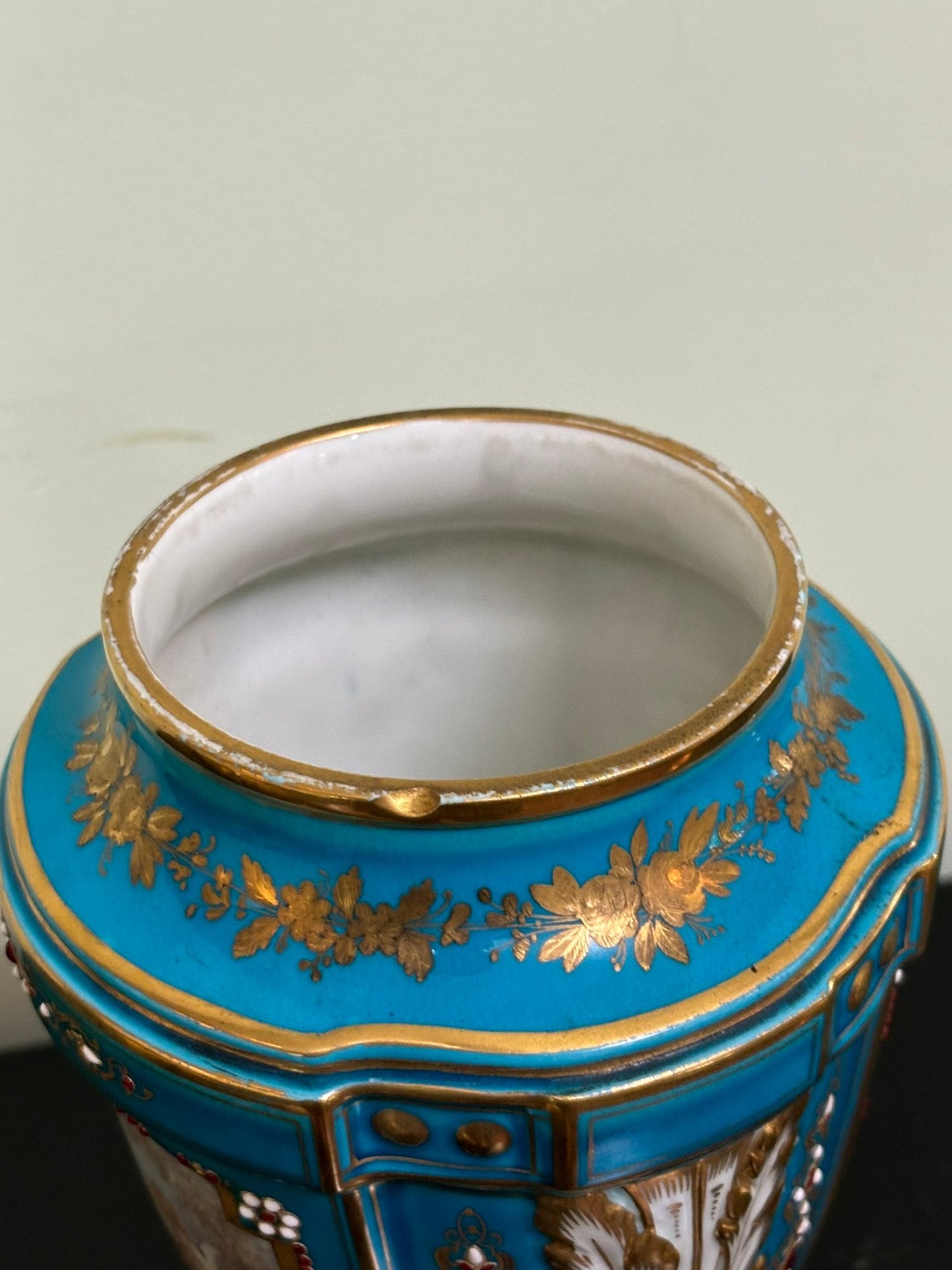 Very Rare Stunning French Sevres Lidded Urn In Gilt And Enamelled Turquoise Porcelain, 1900's