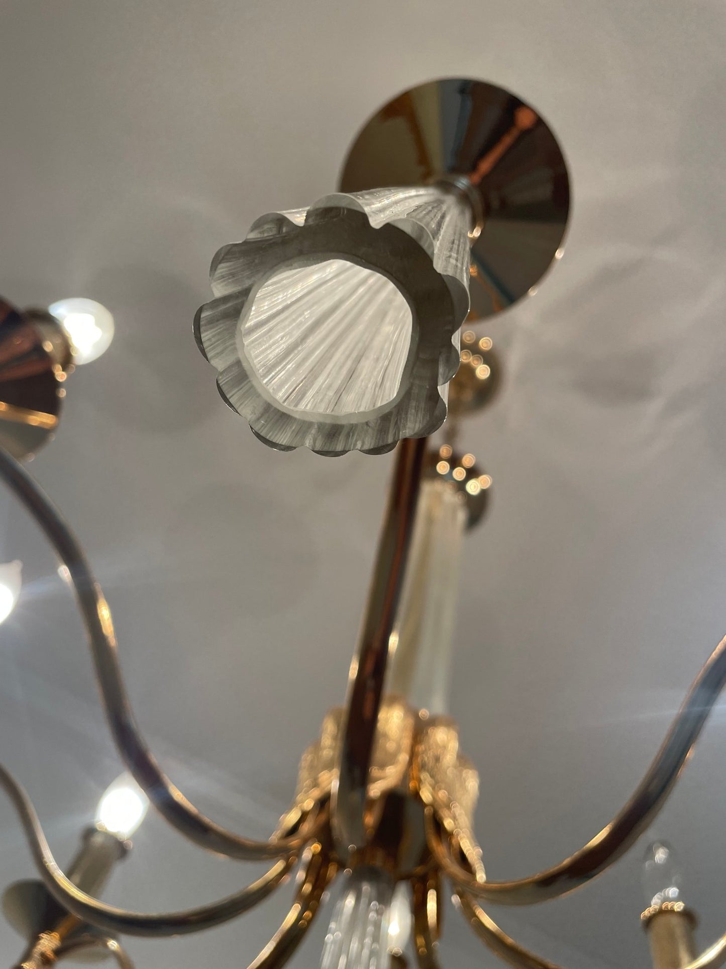 Stunning Venetian Crystal & Brass Eight Light Chandelier