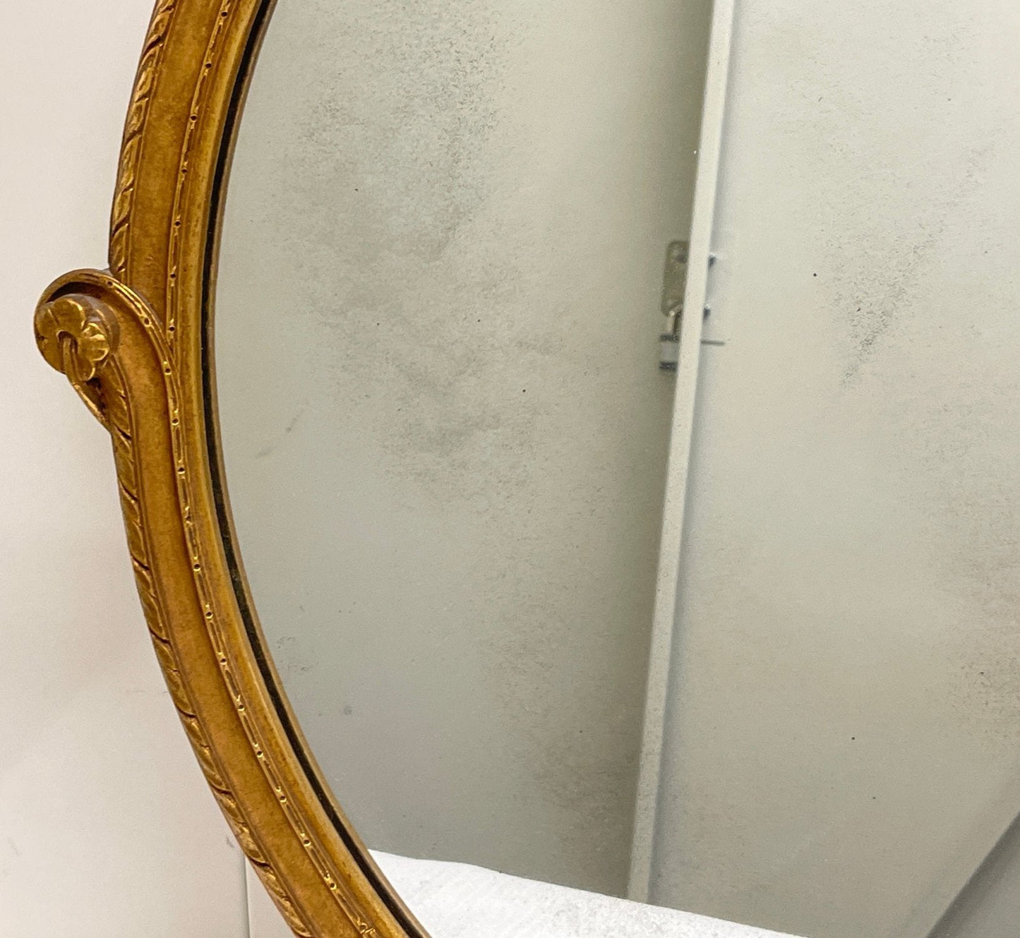Vintage Carved Round Gold Wall Mirror