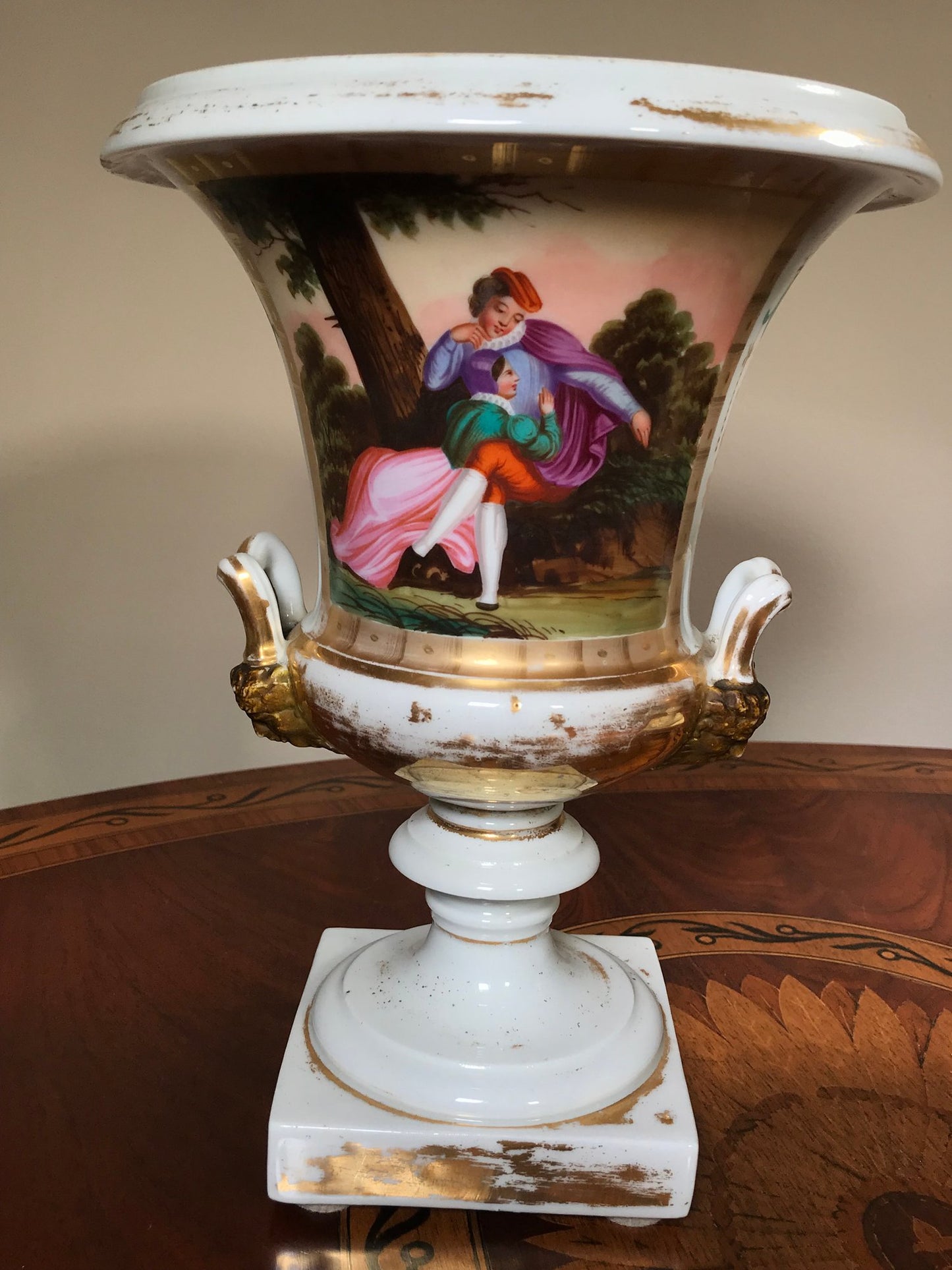 Lovely Pair of Antique Old Paris (Vieux Paris) Gilted Urns early 19th c.
