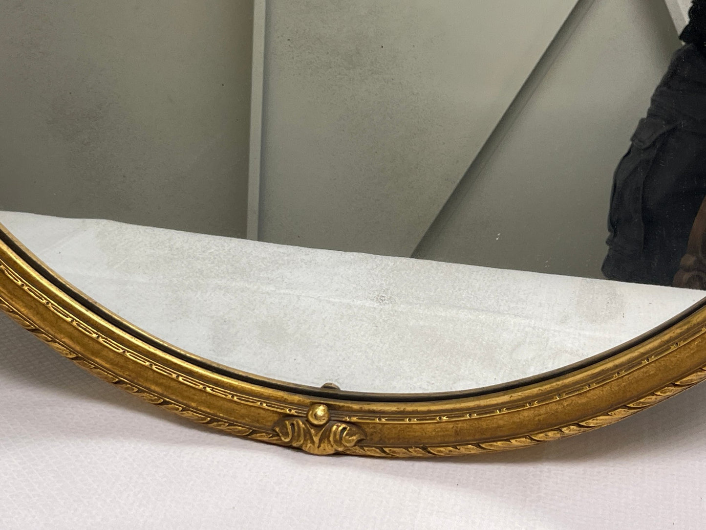 Vintage Carved Round Gold Wall Mirror