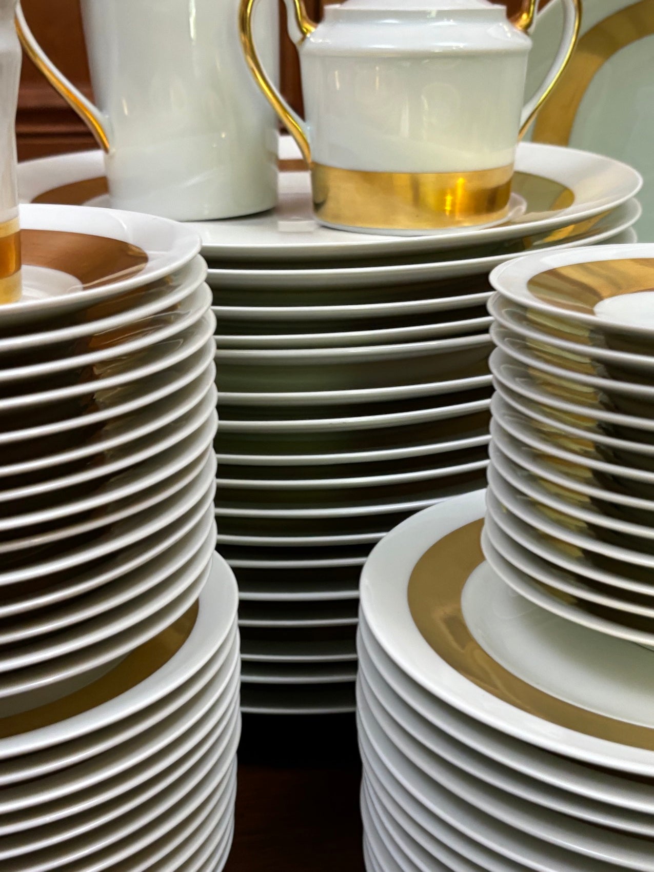 Rare Extraordinary Gilt Banded Dinner Service For 12 Plus Many Extra Pieces, Ceralene By A Raynaud & Co Limoges, France