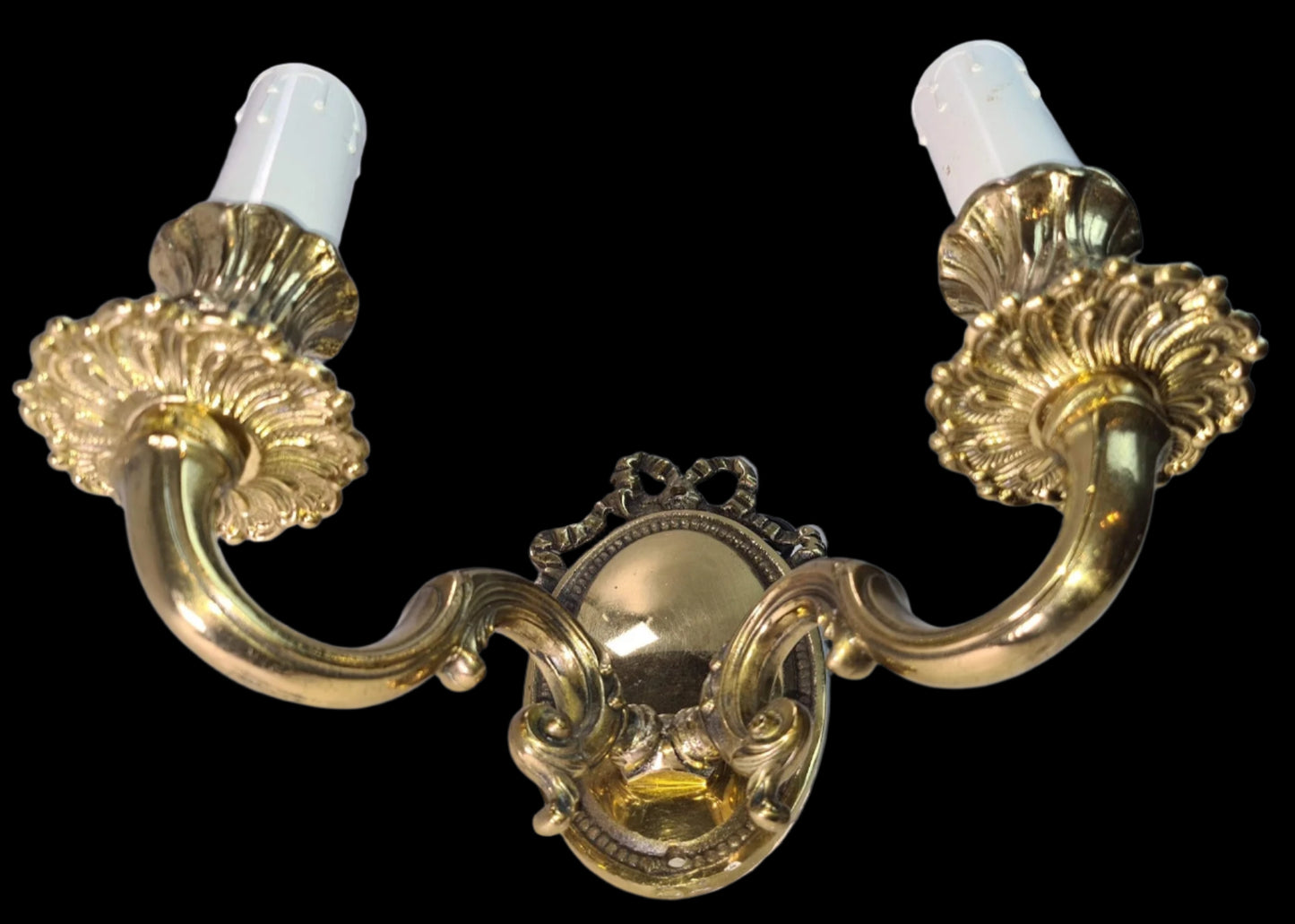 Vintage Pair Of Lovely Bronze Wall Sconces (1/3)