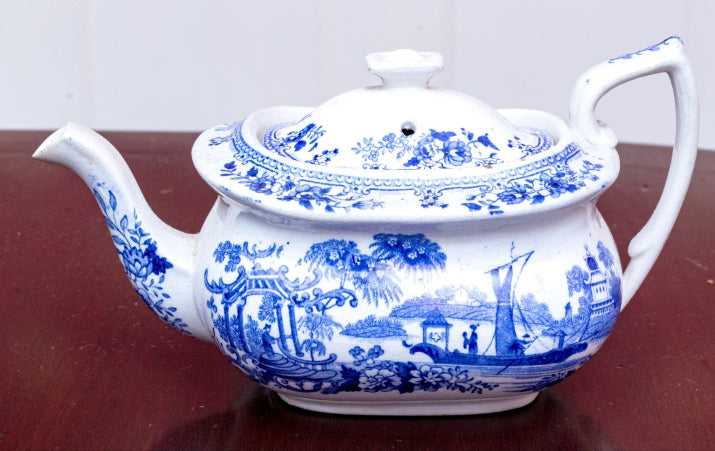 Beautiful Antique Twelve Piece English Continental Blue And White China Tea Service