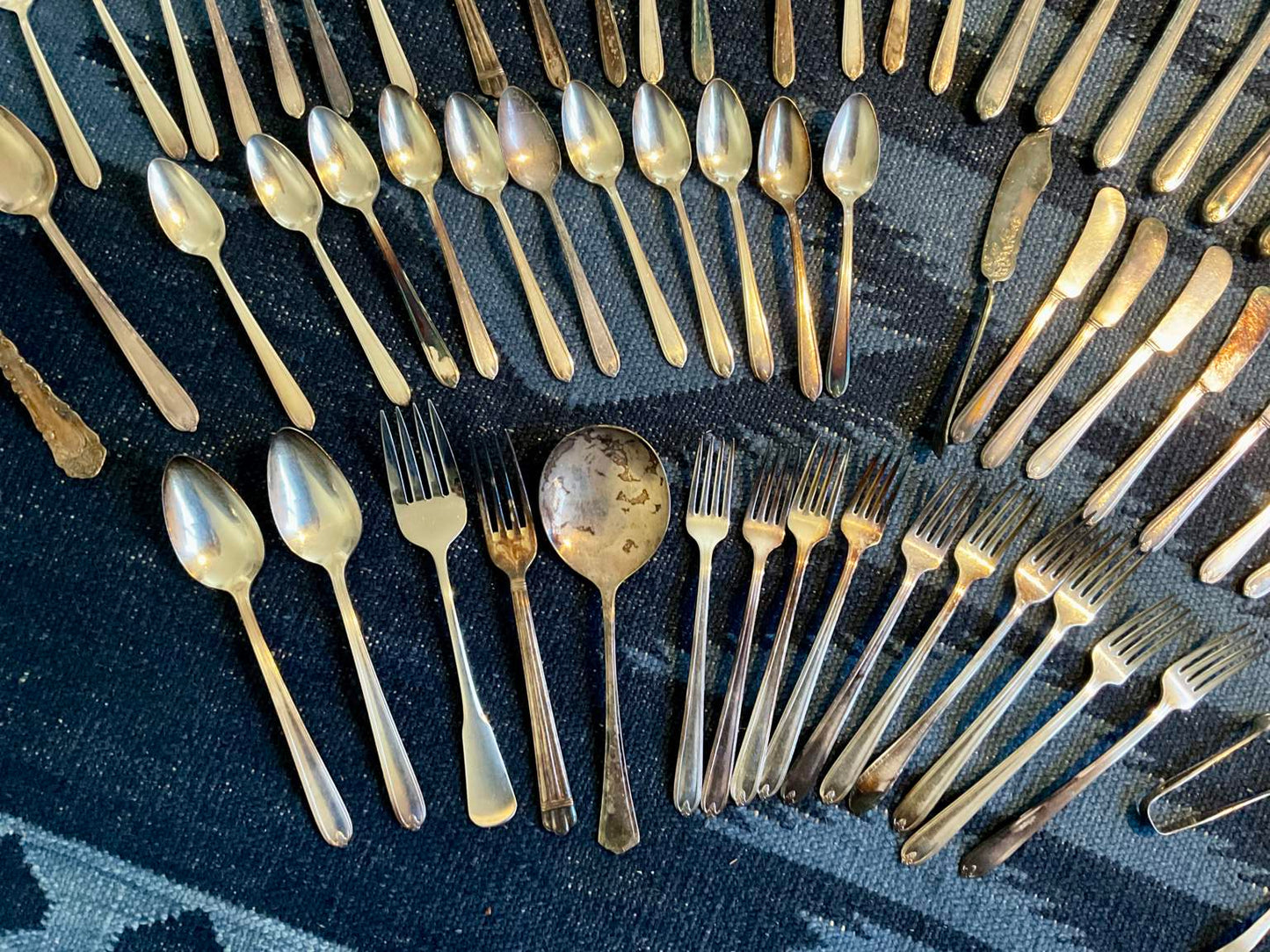 Assortment of Heirloom, Oneida W.M. Rogers, Silver Plate Silverware (88 Pieces