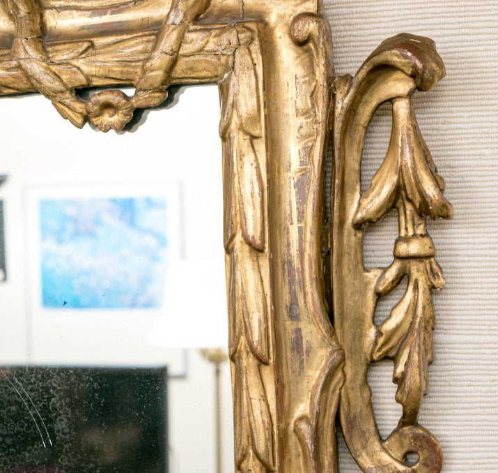 Stunning 18th Century Ornate Gilt Finished Mirror