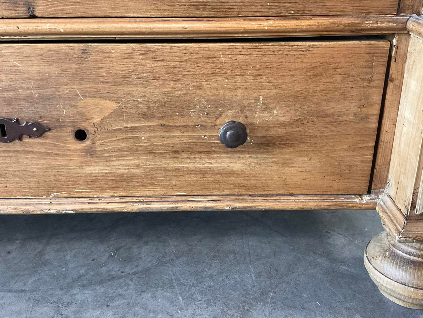 Vintage Pine Chest of Drawers