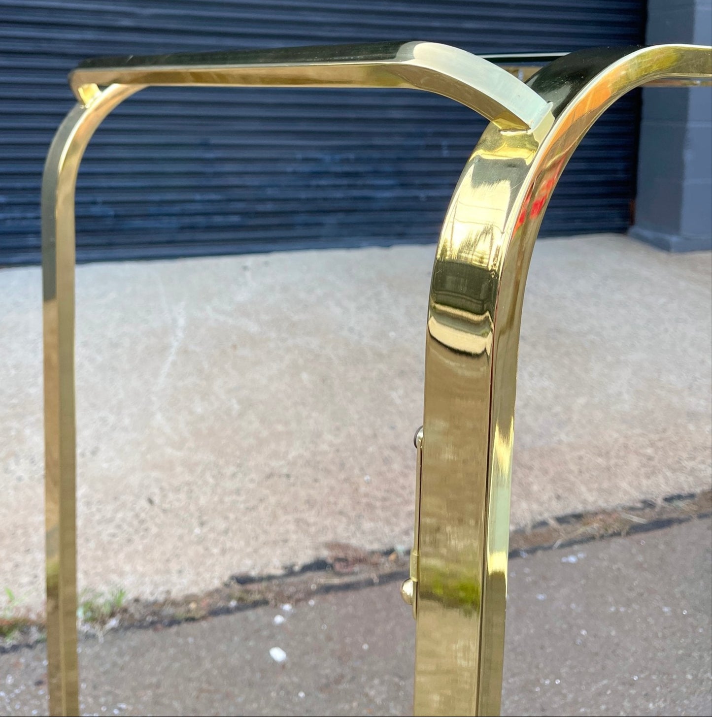 Vintage Milo Baughman Brass And Glass Expandable Bar Tea serving Cart for DIA