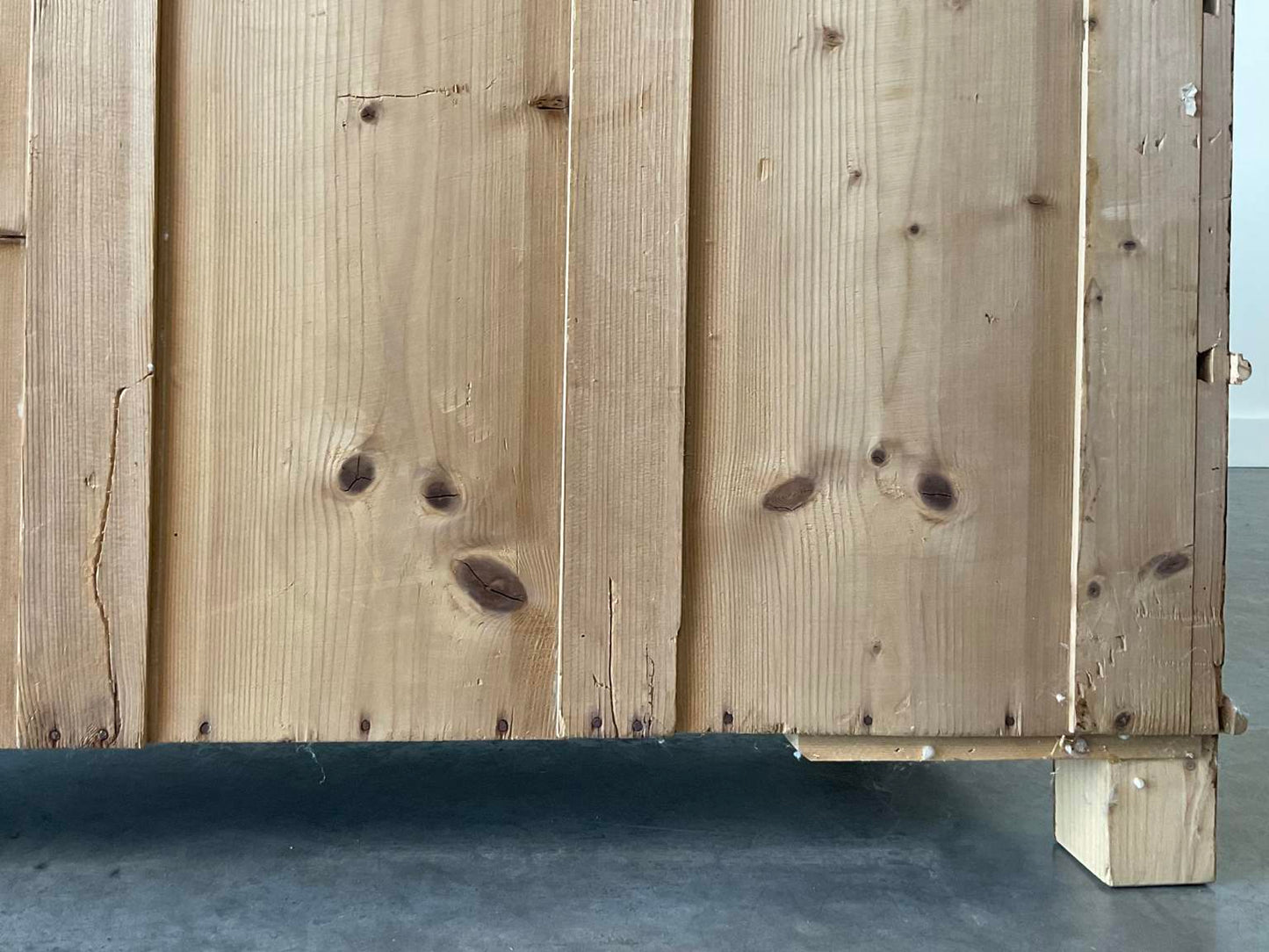 Vintage Pine Chest of Drawers