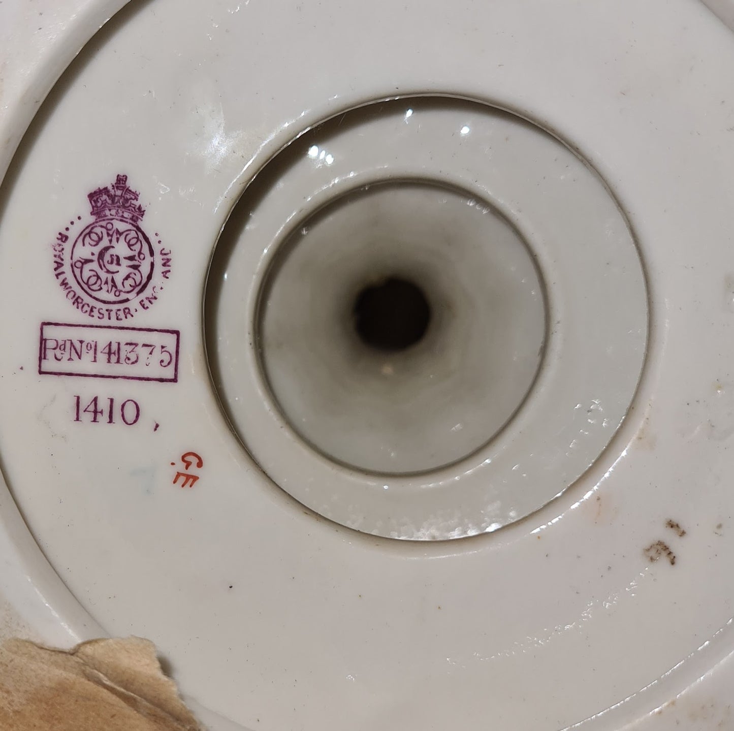 Royal Worchester Urn c. 1875