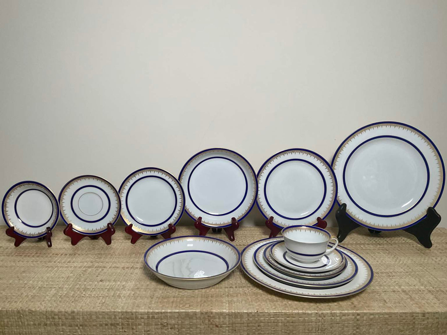 Set of Vintage Epiag Czechoslovakia China (1 of 2), 80 Pieces