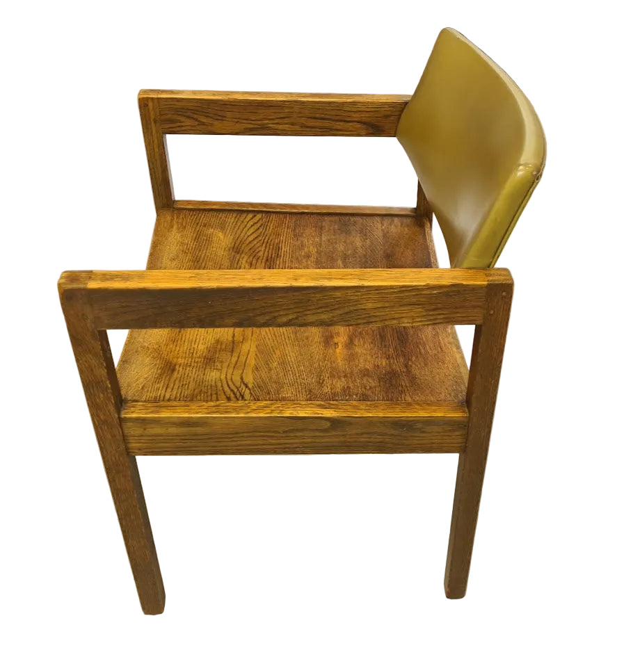 A Wonderfull Pair of Historic Gunlocke Company MCM Oak Armchairs
