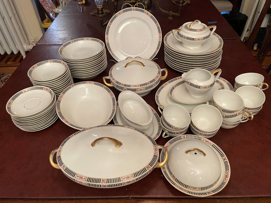 Czechoslovakia- Victorina China Set For 12 , 7pps And 88 Pieces In Total