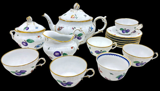 Vintage Italian Richard Ginori Fruits Perugia Tea Set