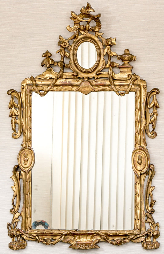 Stunning 18th Century Ornate Gilt Finished Mirror