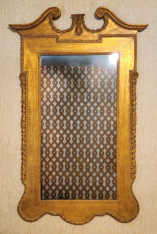 ANTIQUE GOLD GILT HAND CARVED MIRROR