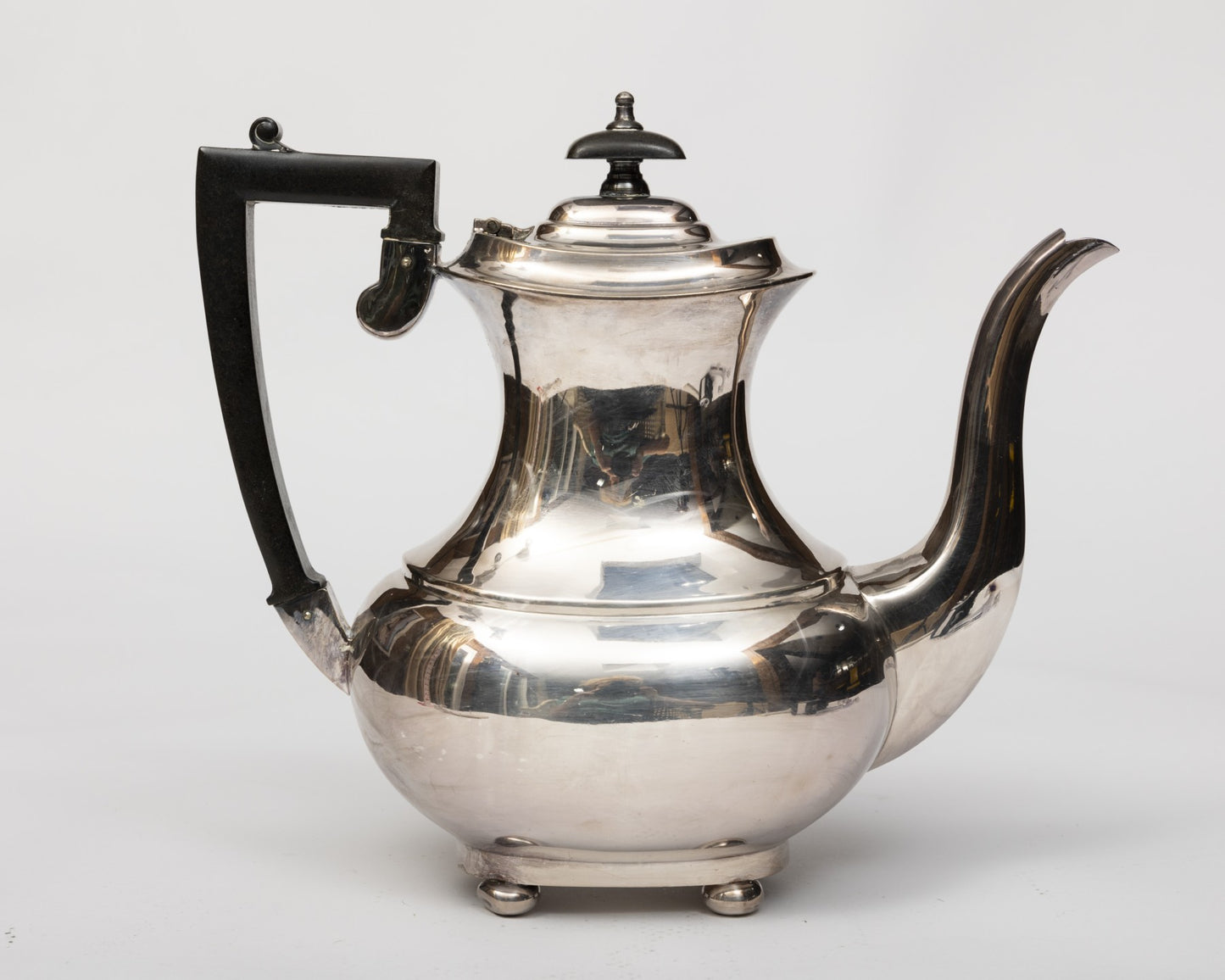 Mid Century Tea Pot Hallmark England
