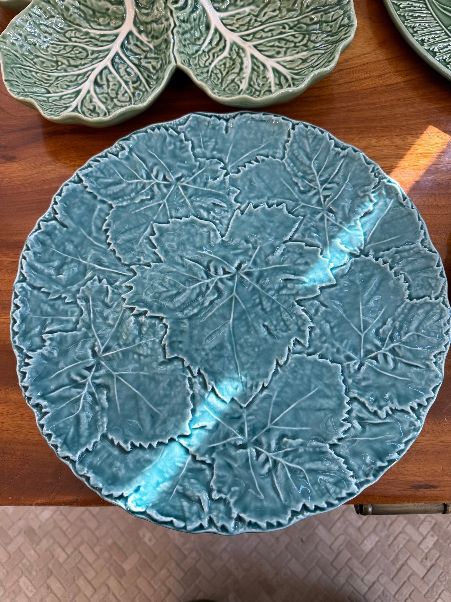 Olafaire And Bordallo Cabbageware With Pineapple Charger