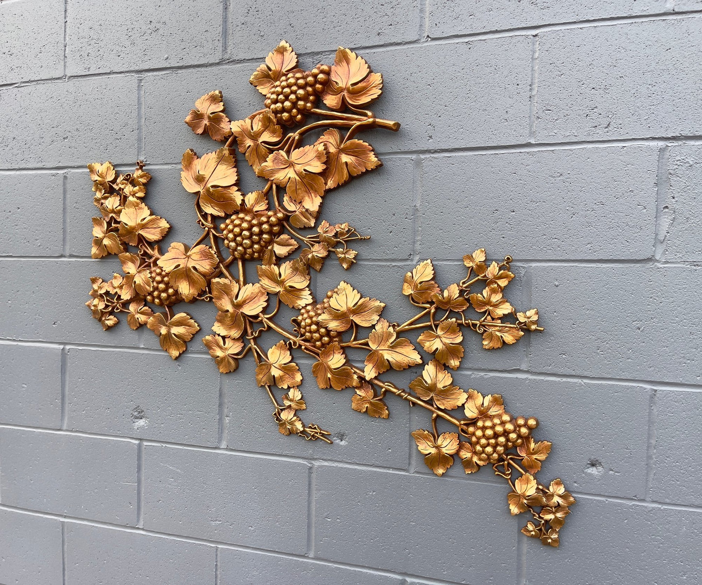 Vintage Syroco French Country Grape Vine Wall Hanging