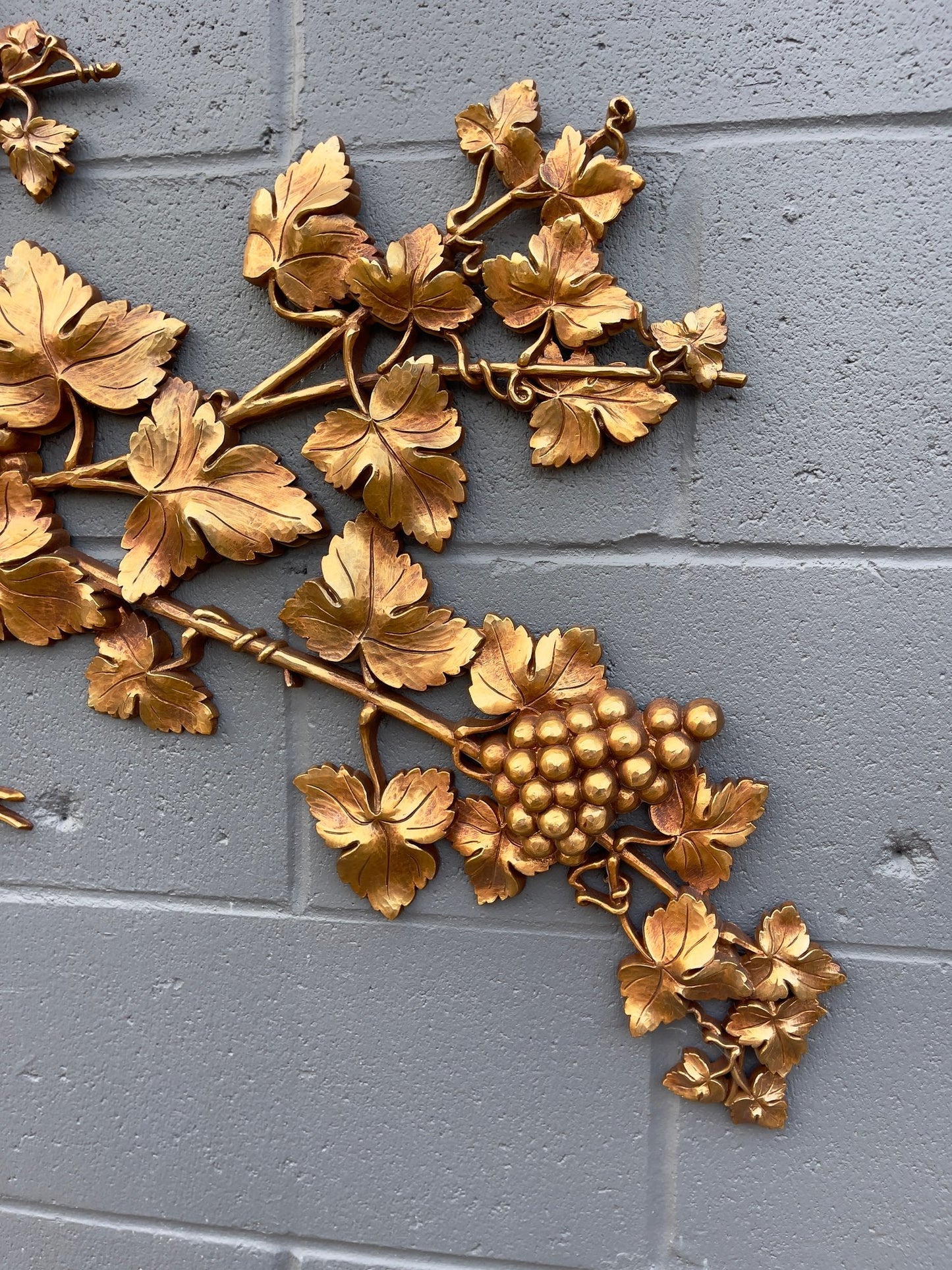 Vintage Syroco French Country Grape Vine Wall Hanging