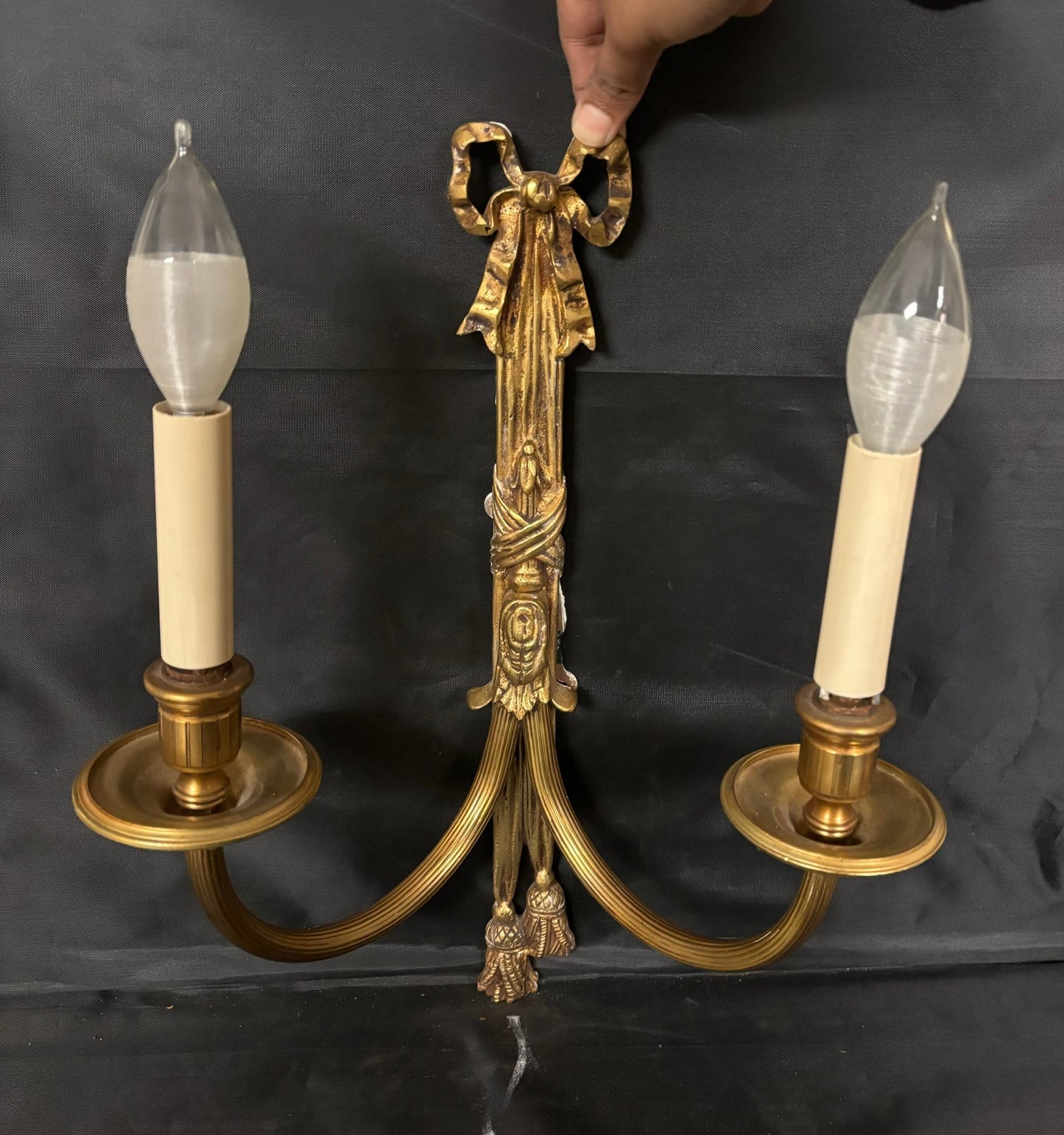 French Gilded Ribbon Wall Light, Bronze