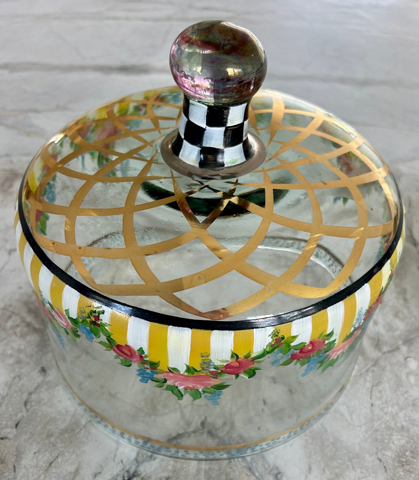Mackenzie-Childs Victoria & Richard Cake Pastry Dome And Courtly Check Plate