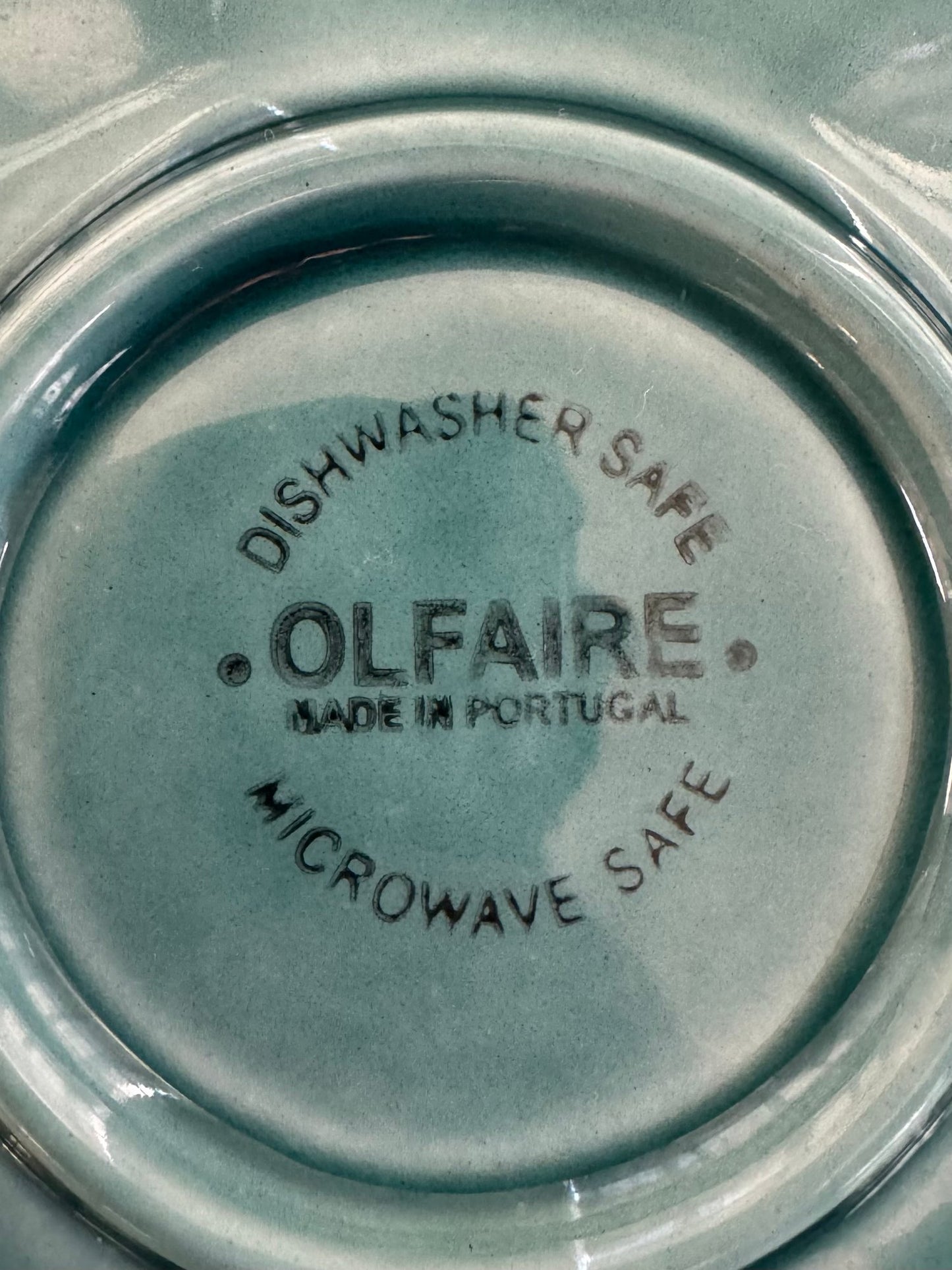 Olafaire And Bordallo Cabbageware With Pineapple Charger