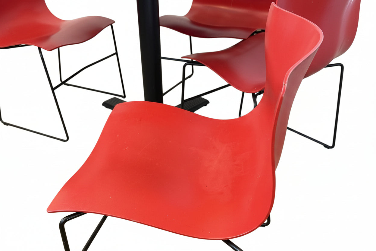 Handkerchief Chairs with Matching Table by Massimo & Lella Vignelli for Knoll International - 5pcs