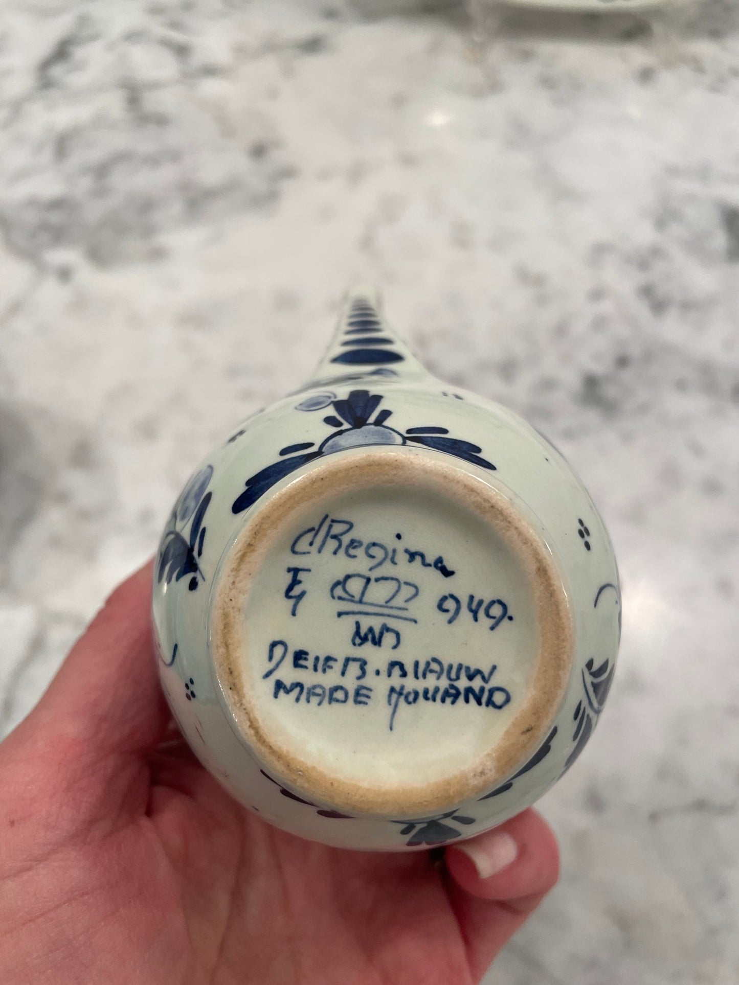 Hand painted Rare Delft Regina Sugar & Creamer With Tray