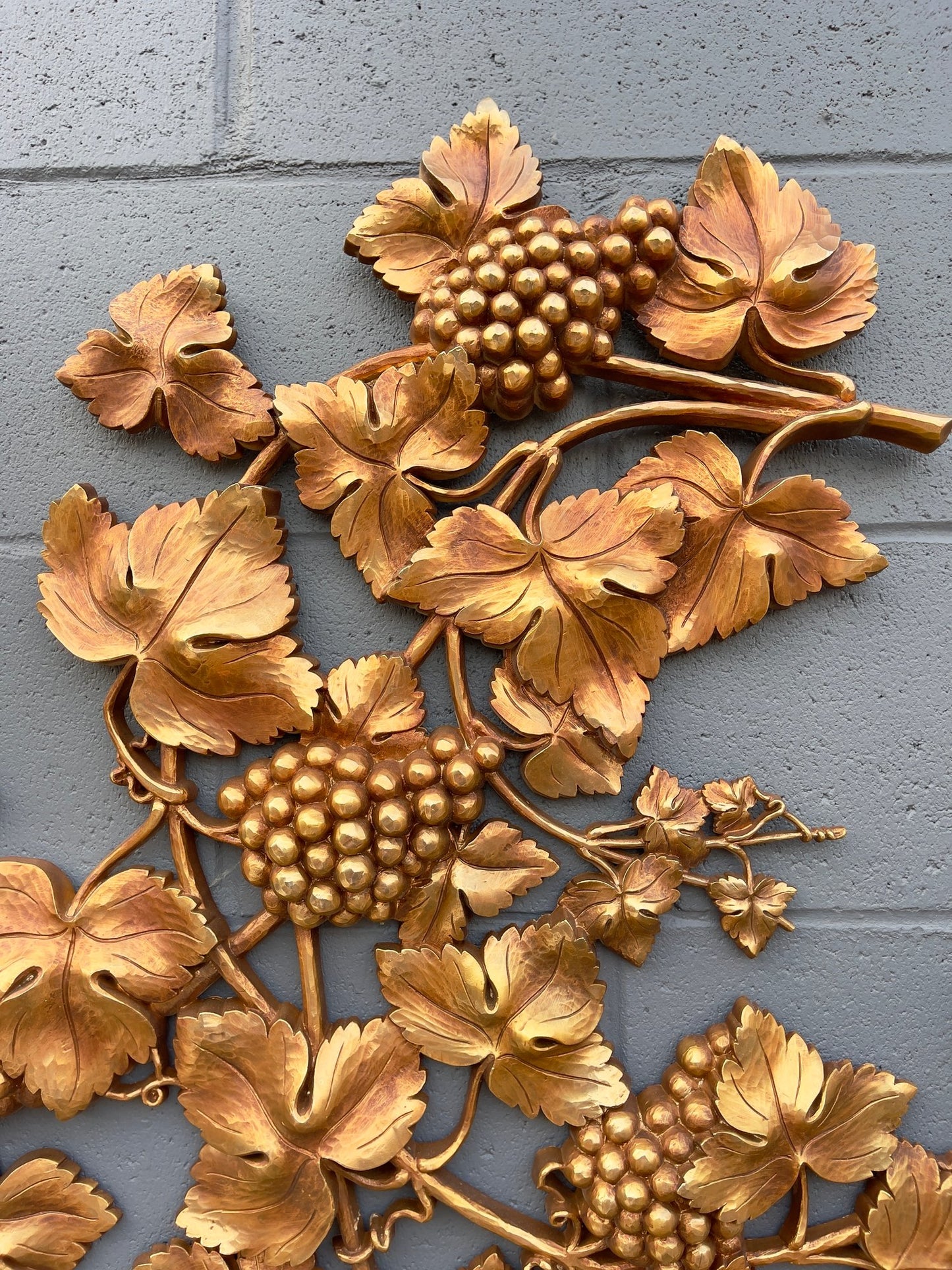 Vintage Syroco French Country Grape Vine Wall Hanging