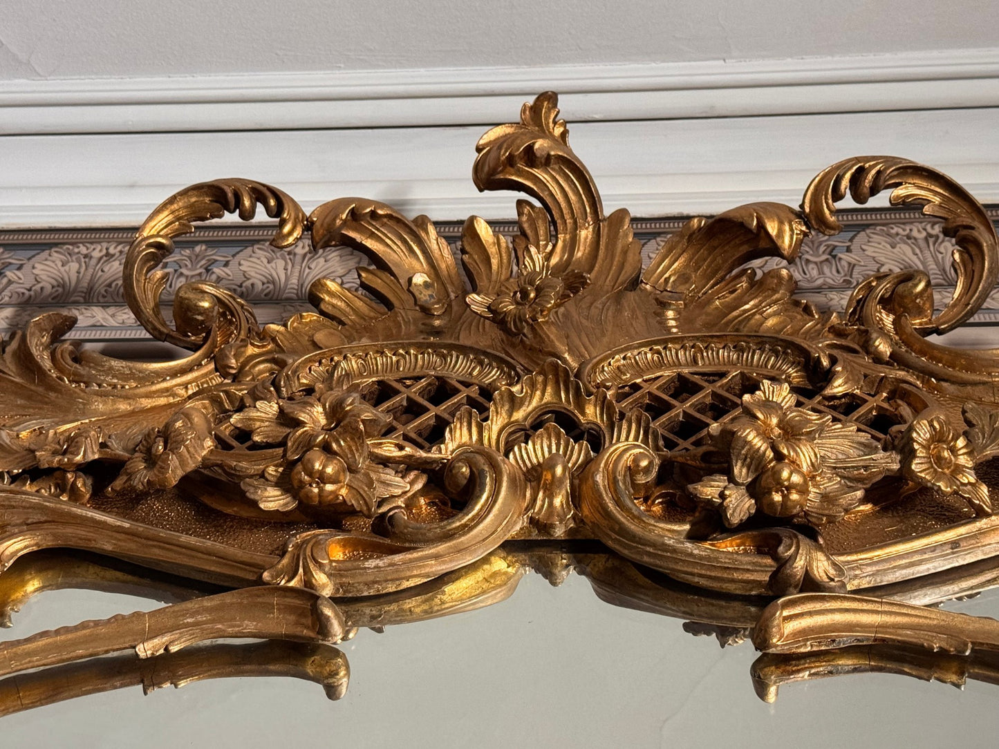 Very Large Antique Mirror, Featuring An Ornate Gilt Frame In The Louis XV Style