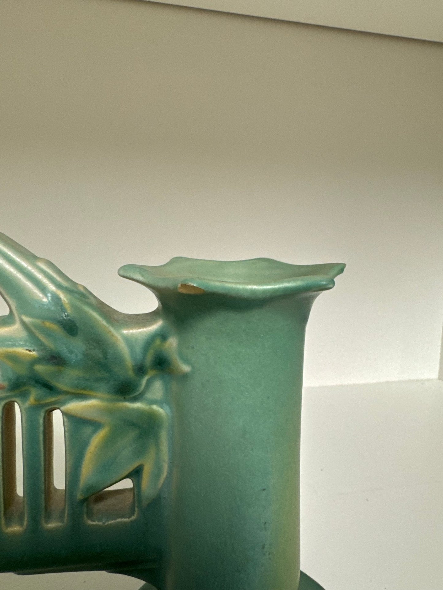 Roseville Bleeding Hearts Double Bud Vase/Candle Holder