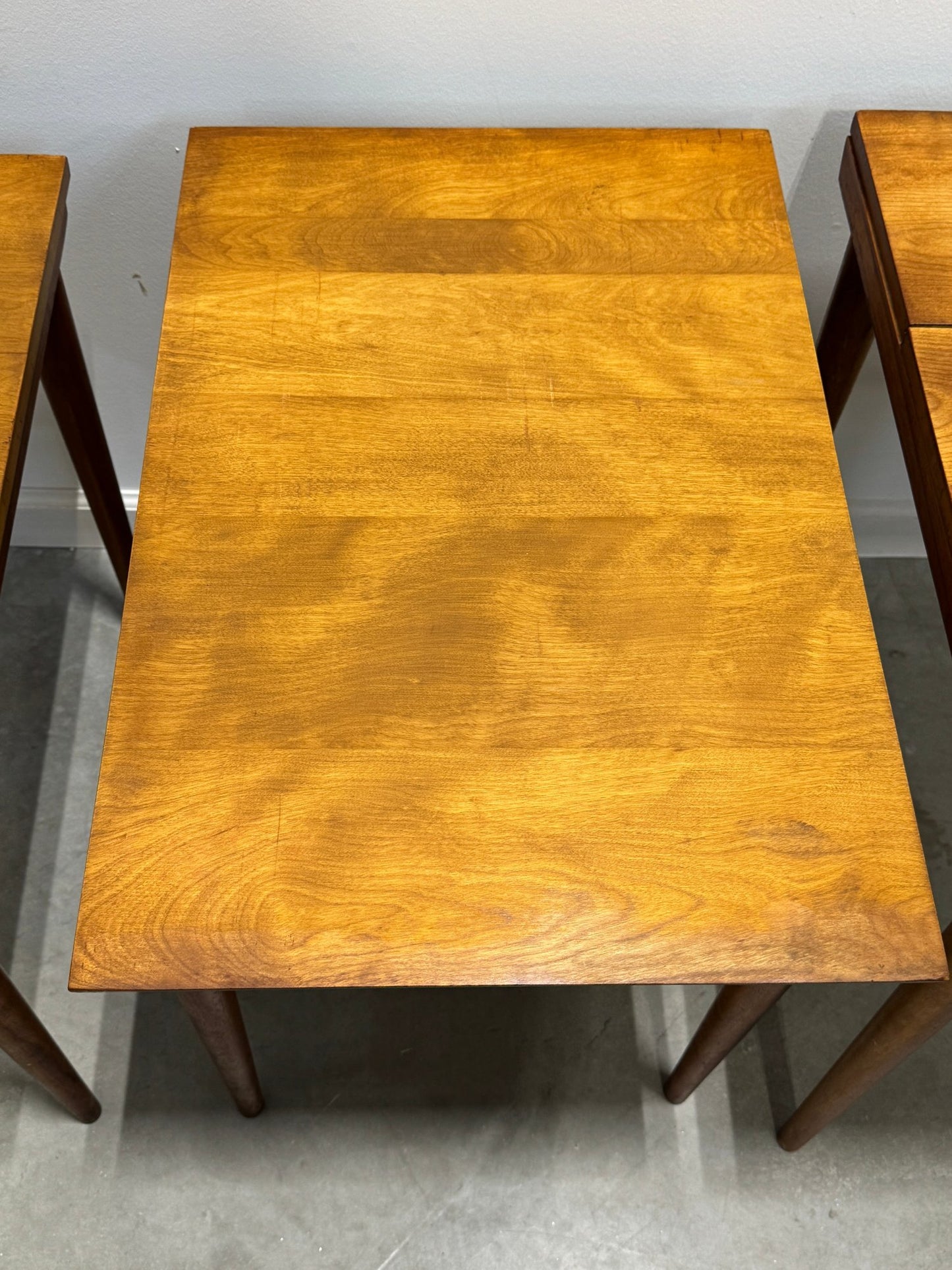 Set of Three Russel Wright for Conant Ball American Modern Maple Nesting Tables, c. 1940s–1950s