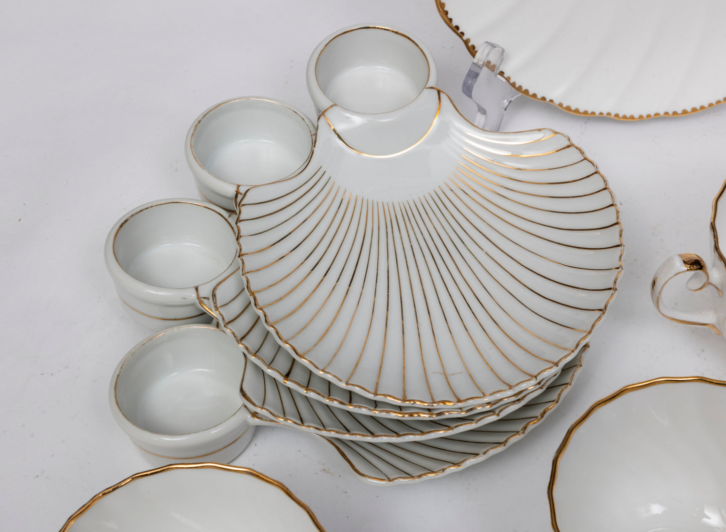Old Grecian Flute Luncheon Dish Set