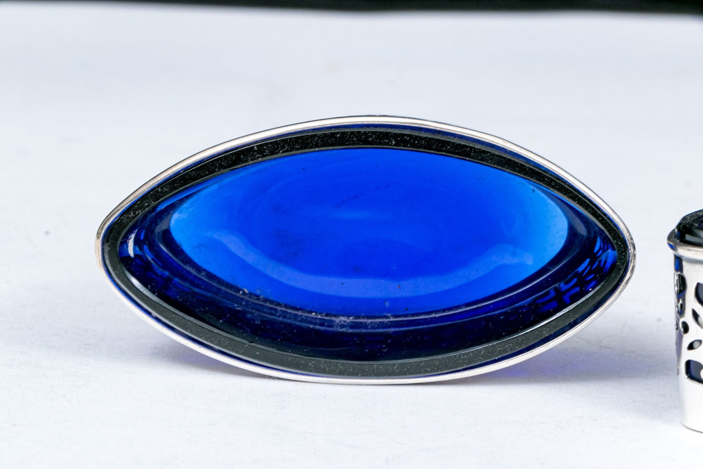 Oval Salt Cellars With Cobalt Liners and Salt Spoons, Set of 2,  2.535 OZT, Weighable Sterling