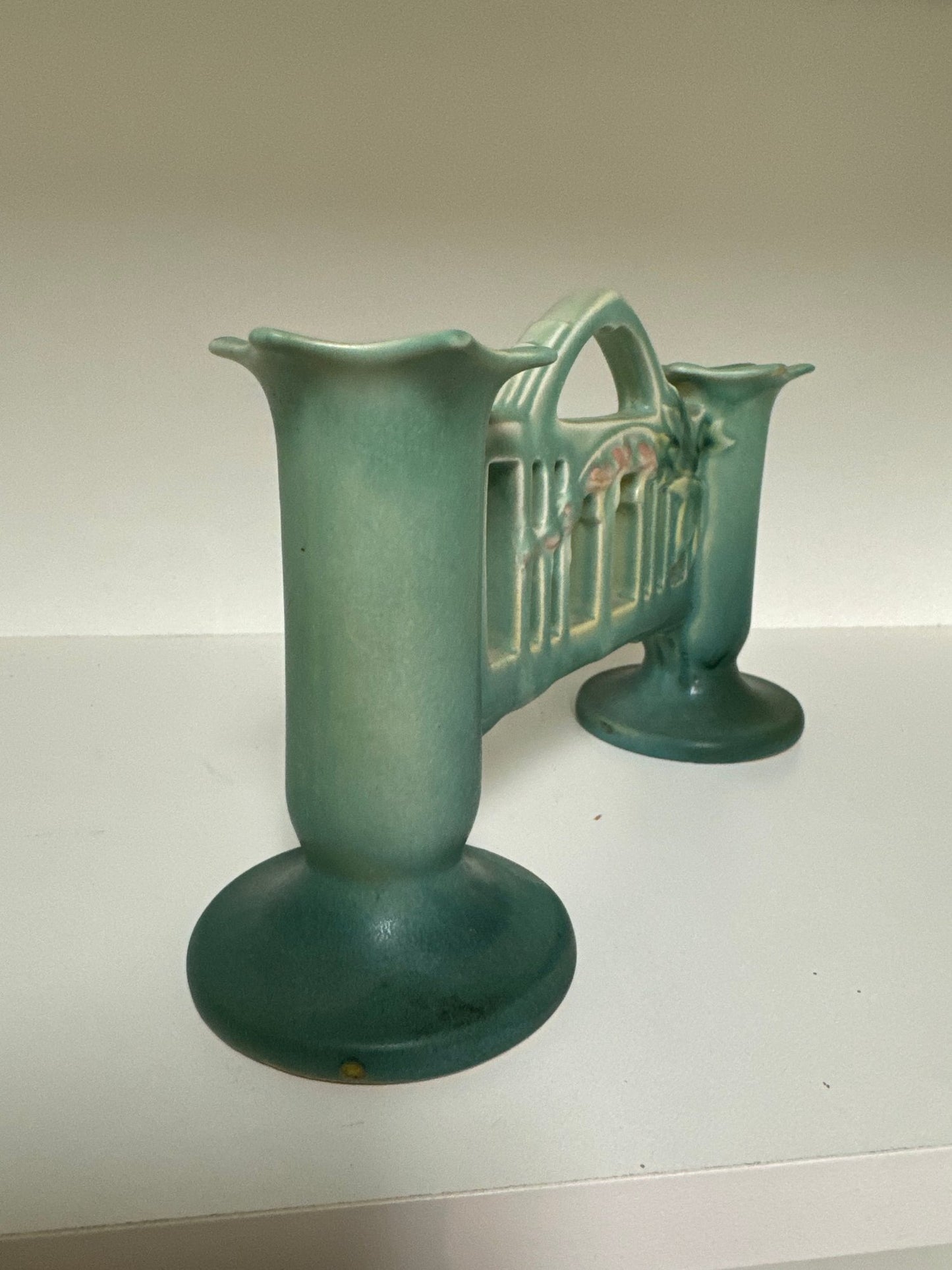 Roseville Bleeding Hearts Double Bud Vase/Candle Holder