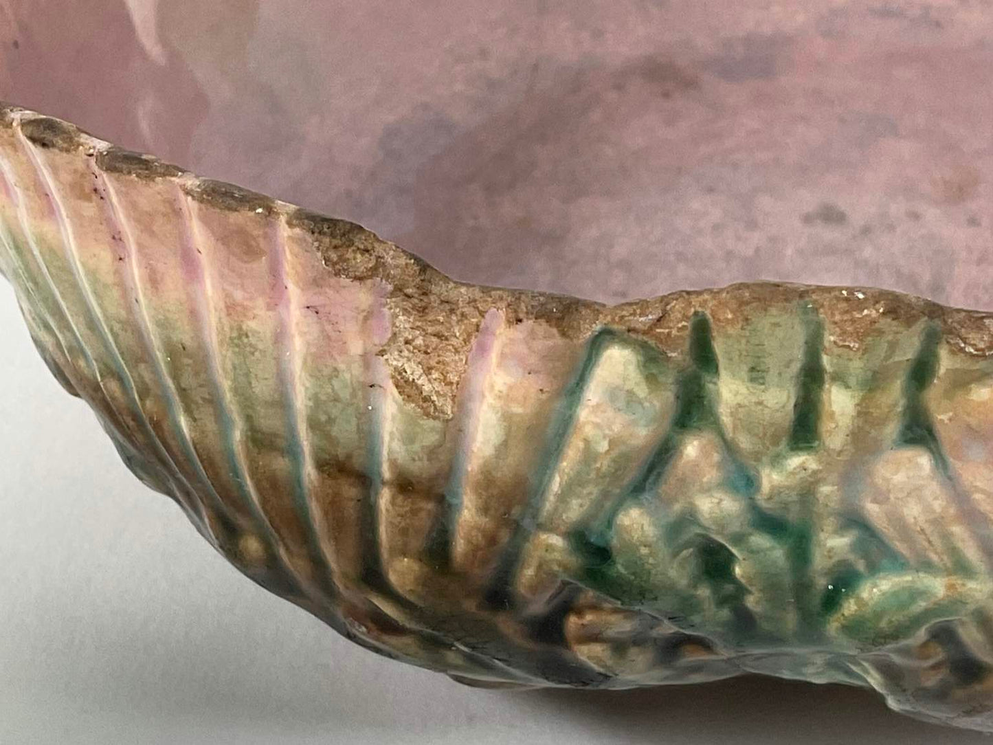 Etruscan Majolica Shell Bowl, Mugs and Teacup with Saucer, 5 Pc.