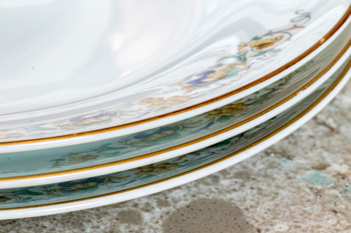 Set Of Six Richard Ginori "Capri" Ceramic Dinner Plates